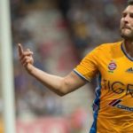 Registran a niños en Monterrey en honor a André Pierre-Gignac