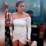 Se escapó para casarse y su mamá irrumpe en la boda para evitarlo