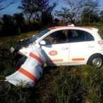 Heridos de gravedad tras fuerte choque y volcadura en Acayucan