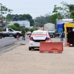 Abandonan cuerpos en la cajuela del taxi 731 de Acayucan frente a la delegación de SSP