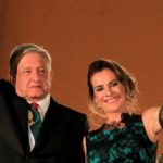 Pide AMLO a adversarios no meterse con su familia: “es conmigo, no con ellos”