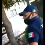 Policía de Torreón intenta detener a pareja gay por beso