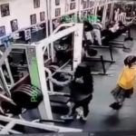 Aterrador momento en que barra de 180 kilos mata a mujer, en Gym de CDMX
